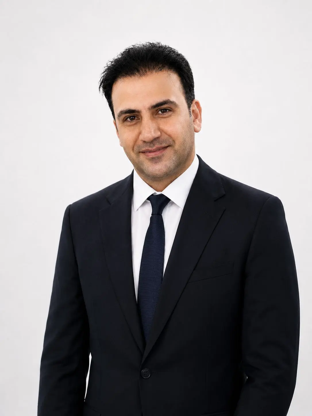 آقای کوروش امینی